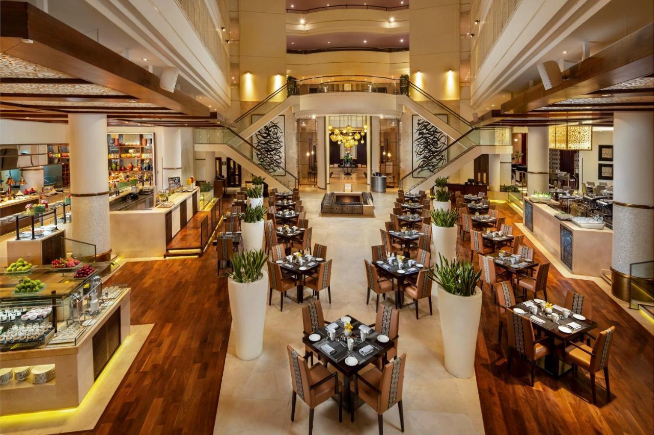 Rotana - Aparthotel 5*